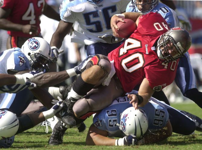 Alstott_Zpsrp8O8Zt9.Jpg