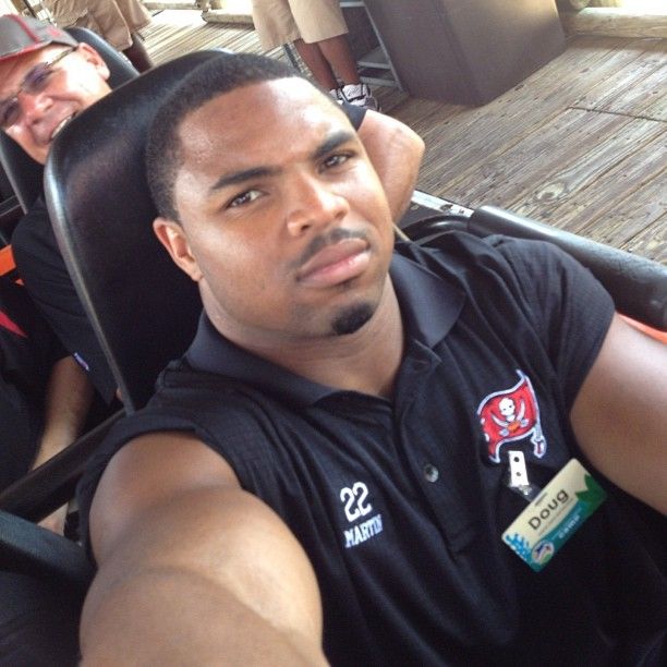 Doug-Martin-Girlfriend_Zpswdzfsxyn.jpg