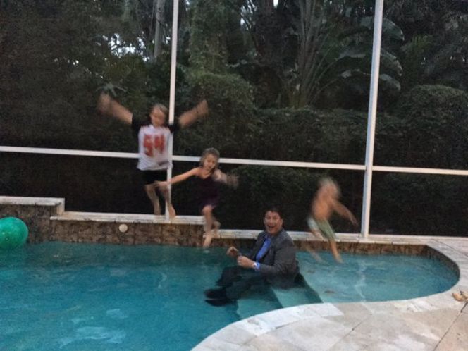 Pool1_Zpsj8Bshill.jpg